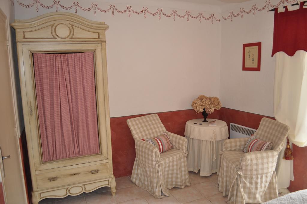 La Ribeyrette Bed and Breakfast Chamborigaud Værelse billede
